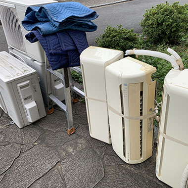 エアコン取り外し様子