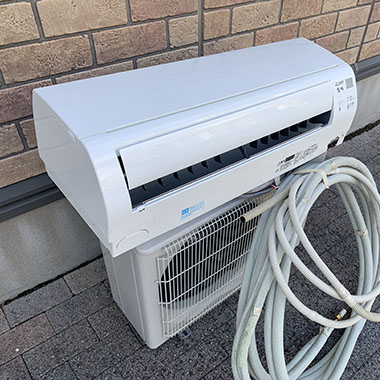 エアコン取り外し様子