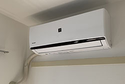 中古エアコン取り付け